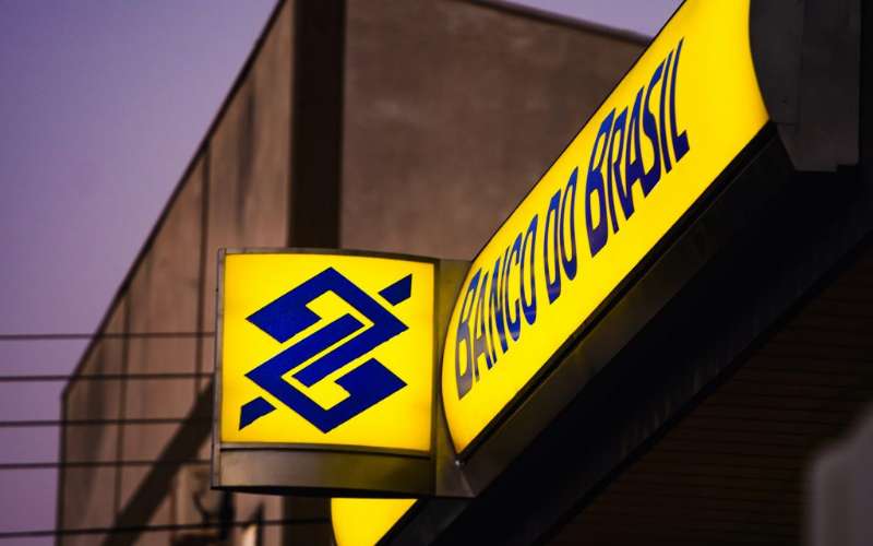 Foto TRF6 reconhece tempo no Banco do Brasil como serviço público para fins de aposentadoria