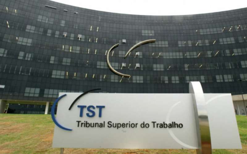 Foto TST regulamenta licença compensatória para ocupantes de cargos em comissão